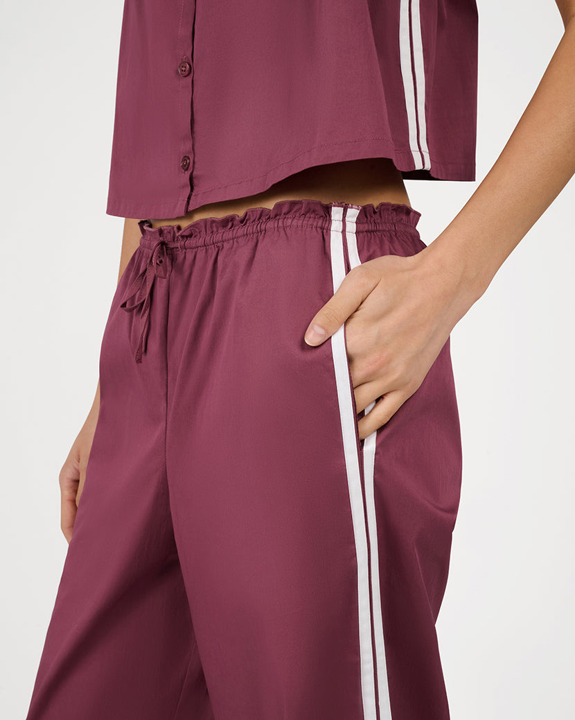 Plum/White