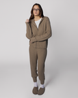 [Urban Khaki] - Model